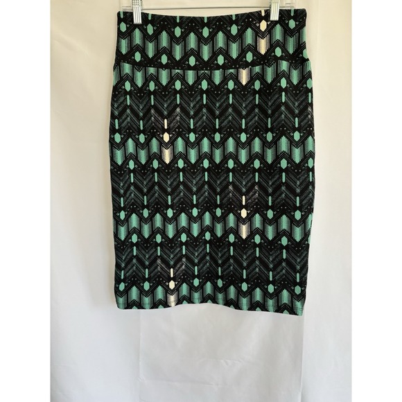 LuLaRoe Cassie Women's Chevron Green Pencil Skirt Stretch Size M - Picture 1 of 6